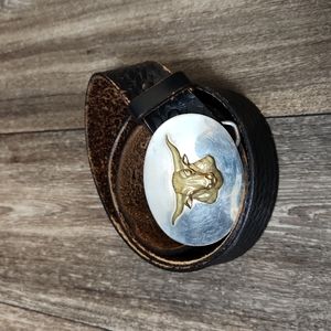 Long horn leather belt